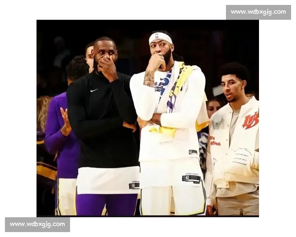 震撼！东契奇浓眉互换东家，湖人独行侠 7 人交易重塑联盟格局